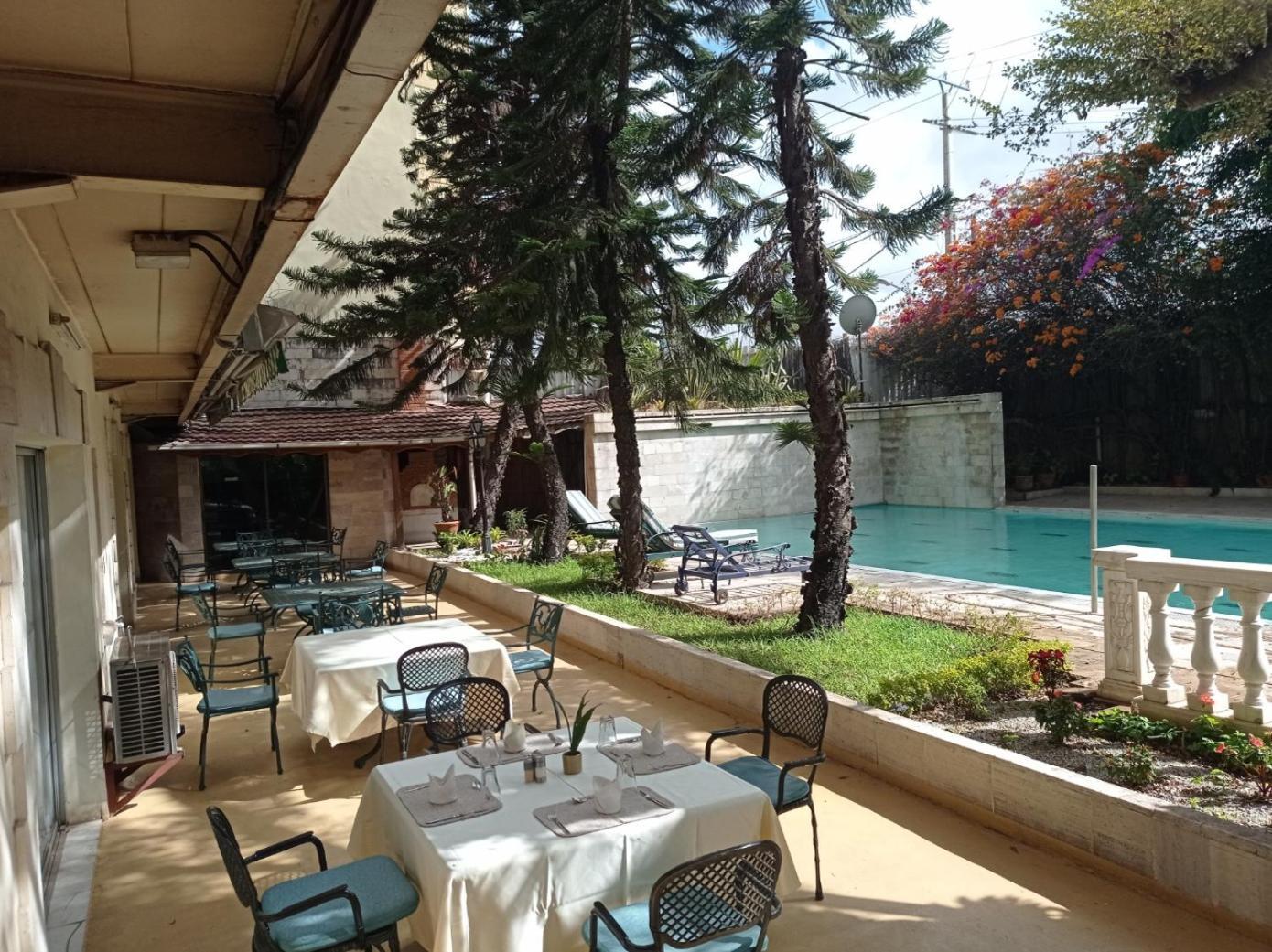 Hotel Sunny Garden Antananarywa Zewnętrze zdjęcie